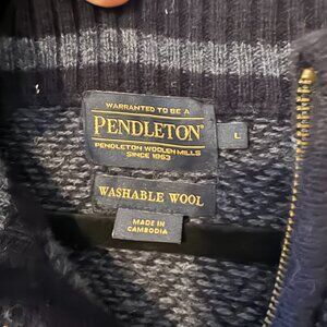 Pendleton 1/4 Zip Washable Wool Sweater - L